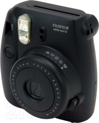 Фотоаппарат с мгновенной печатью Fujifilm Instax Mini 8 (черный)