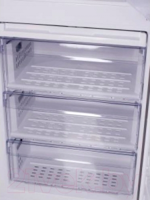 Холодильник с морозильником Beko RCNK355K00S