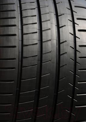 Летняя шина Michelin Pilot Super Sport 255/40R18 95Y