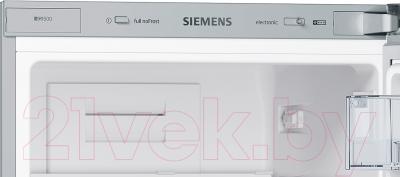 Холодильник с морозильником Siemens KG39NXX15R