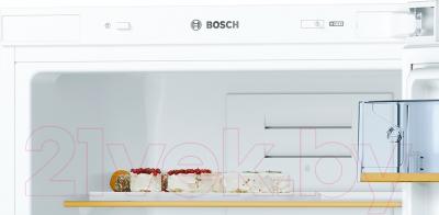 Холодильник с морозильником Bosch KGN39AW18R