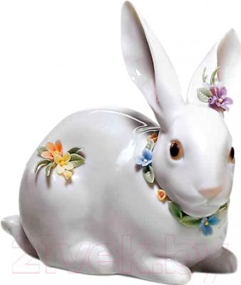 Статуэтка Lladro Animales "Внимательный кролик" (с цветами)