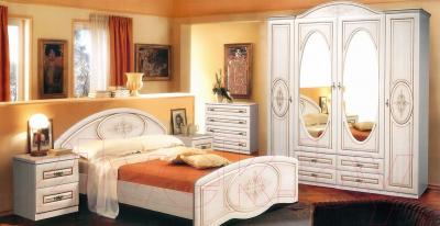 Двуспальная кровать Мебель-Неман Василиса К2-160 (дуб беленый/патина)