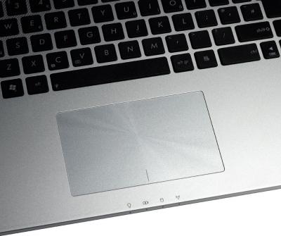 Ноутбук Asus N76VJ (90NB0041-M00540) - тачпад