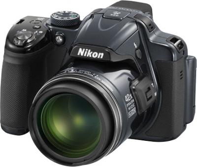 Компактный фотоаппарат Nikon Coolpix P520 Silver - общий вид