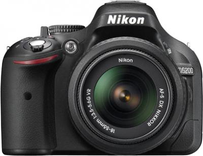 Зеркальный фотоаппарат Nikon D5200 Double Kit (18-55mm VR + 55-200mm VR) - вид спереди