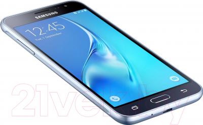 Смартфон Samsung Galaxy J3 (2016) / J320F/DS (черный)