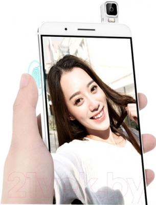 Смартфон Huawei Shot X (белый, 16GB)