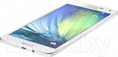 Смартфон Samsung Galaxy A5 / A500F/DS (белый)