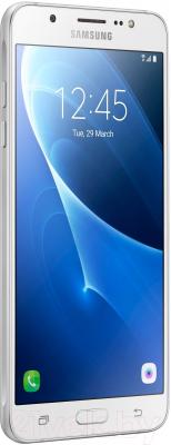 Смартфон Samsung Galaxy J7 2016 / J710F/DS (белый)