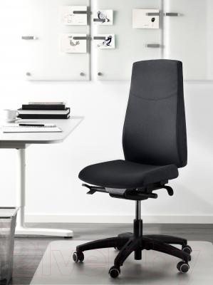 Кресло офисное Ikea Вольмар 003.201.91 - в интерьере