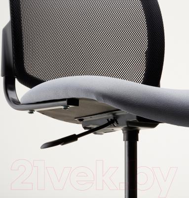 Кресло офисное Ikea Севальд 302.940.96 (черный/серый) - вид спереди
