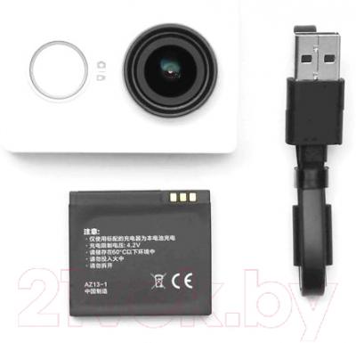 Экшн-камера Xiaomi Yi Basic Edition (белый)