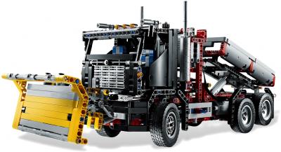 Конструктор Lego Technic Лесовоз (9397) - общий вид