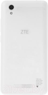 Смартфон ZTE Blade A452 (белый)