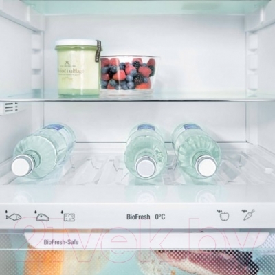 Холодильник с морозильником Liebherr CBN 4815 Comfort