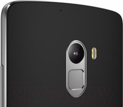Смартфон Lenovo A7010 / PA2C0106UA (черный)