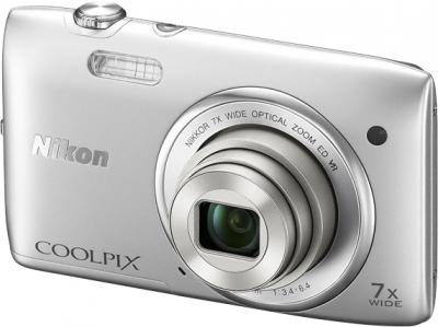 Компактный фотоаппарат Nikon Coolpix S3500 Silver - общий вид