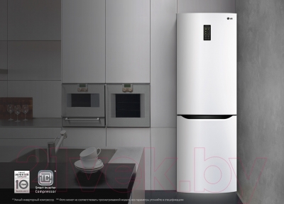 Холодильник с морозильником LG GA-B409SQQL