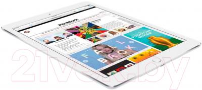 Планшет Apple iPad Air 2 32GB / MNV62TU/A (серебристый)