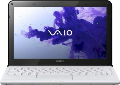 Ноутбук Sony VAIO SV-E1113M1R/W - фронтальный вид
