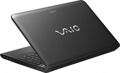 Ноутбук Sony VAIO SV-E1513T1R/B - вид сзади