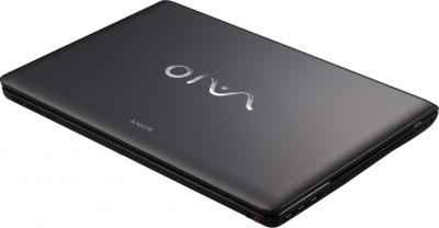 Ноутбук Sony VAIO SV-E1713E1R/B - крышка