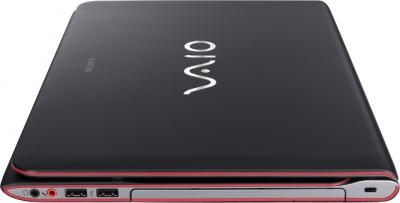 Ноутбук Sony VAIO SV-E14A3M1R/B - вид сбоку