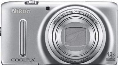 Компактный фотоаппарат Nikon Coolpix S9400 Silver - вид спереди