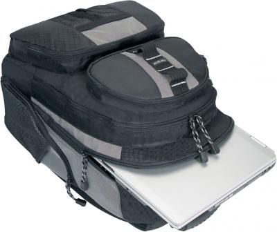 Рюкзак Targus Sport Computer Backpack Black-Gray (TSB212-60) - общий вид с ноутбуком