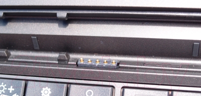 Чехол с клавиатурой для планшета Lenovo ThinkPad Keyboard (4X30H42150) - шарнир для подключения