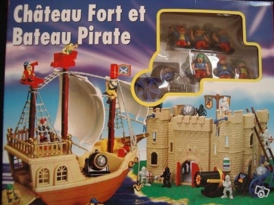 Игровой набор RedBox Замок и пиратский корабль 20226-1