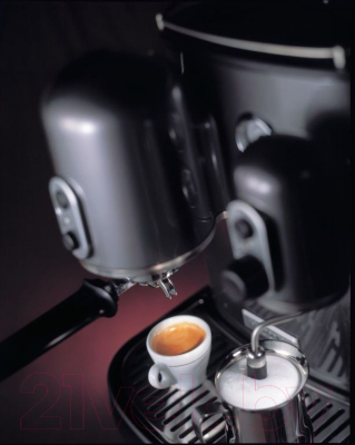 Кофеварка эспрессо KitchenAid Artisan 5KES2102EMS