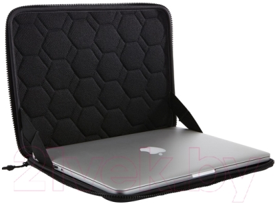 Чехол для ноутбука Thule Gauntlet 3.0 MacBook 15" (TGSE-2254K)