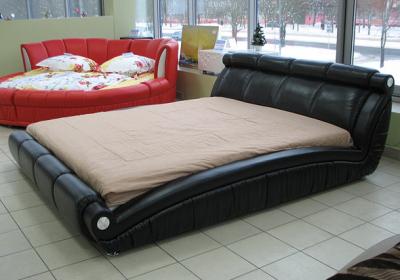 Двуспальная кровать Королевство сна W016 180x200 (черный) - в интерьере