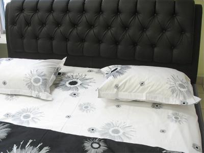 Двуспальная кровать Королевство сна Casa 160x200 (темно-коричневая, с основанием) - обивка изголовья