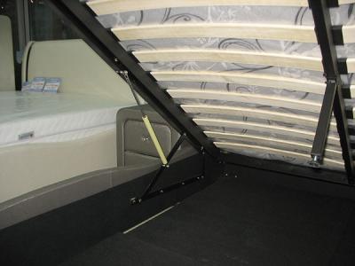Двуспальная кровать Королевство сна Afrodita 160x200 (черная, с подъемным механизмом) - подъемный механизм