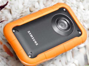 Видеокамера Samsung HMX-W350 Black-Red - общий вид
