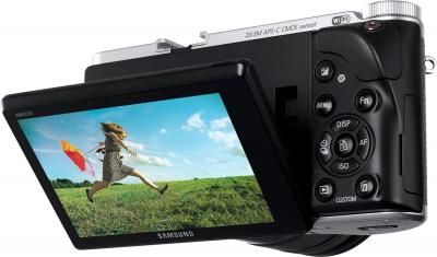 Беззеркальный фотоаппарат Samsung NX300 Kit 18-55mm Black-Silver (EV-NX300ZBSTRU) - общий вид