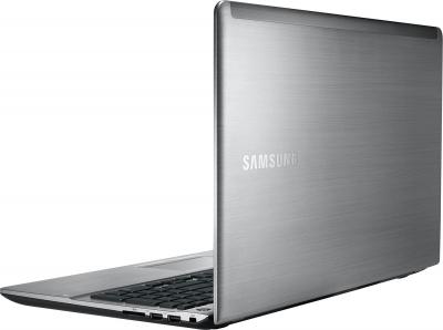 Ноутбук Samsung 510R5E (NP510R5E-S04RU) - вид сзади