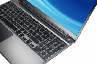 Ноутбук Samsung Chronos 700Z5C (NP700Z5C-S03RU) - клавиатура
