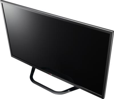 Телевизор LG 42LA644V - вид сверху