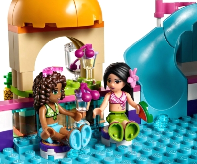Конструктор Lego Friends Летний бассейн 41313