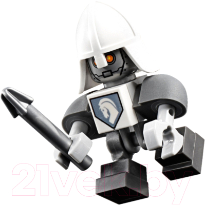 Конструктор Lego Nexo Knights Турнирная машина Ланса 70348