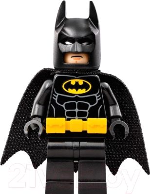 Конструктор Lego Batman Movie Нападение на Бэтпещеру 70909