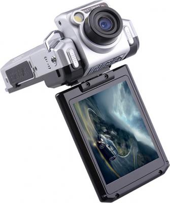 Автомобильный видеорегистратор DOD F900LS - дисплей