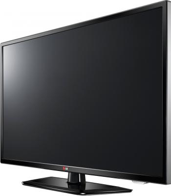 Телевизор LG 42LM3450 - вполоборота