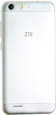 Смартфон ZTE Blade Z7 (серебристый)