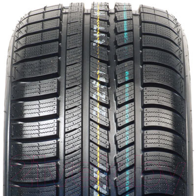 Зимняя шина Roadstone Winguard Sport 215/45R17 91V — фото 2