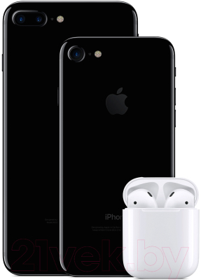 Беспроводные наушники Apple AirPods /  MMEF2